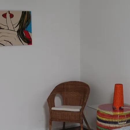 Apartment Telhal 2e *
